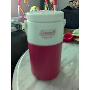 VINTAGE COLEMAN POLYLITE 5590 1/2 GALLON WATER JUG COOLER- RED- 10.5"X5"